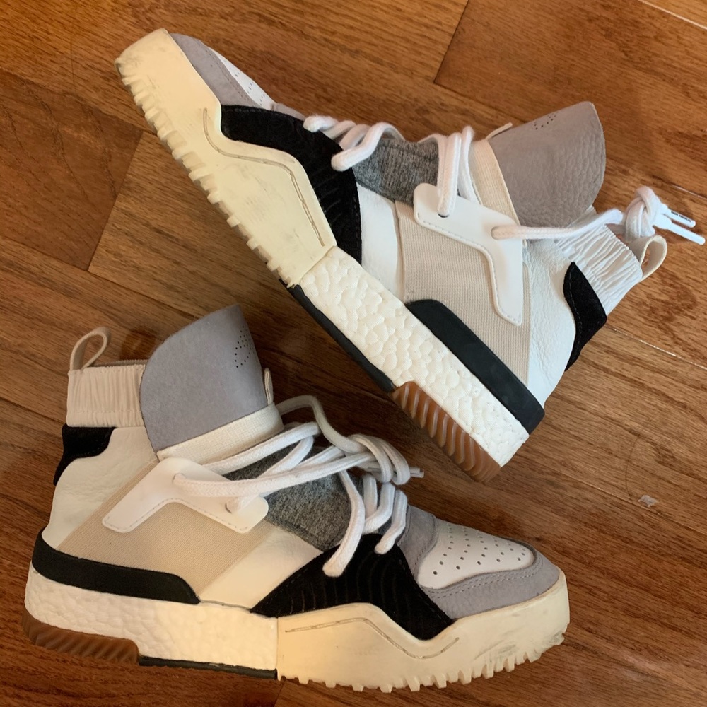 🚨SOLD🚨 Alexander Wang Adidas bball sneakers 6.5